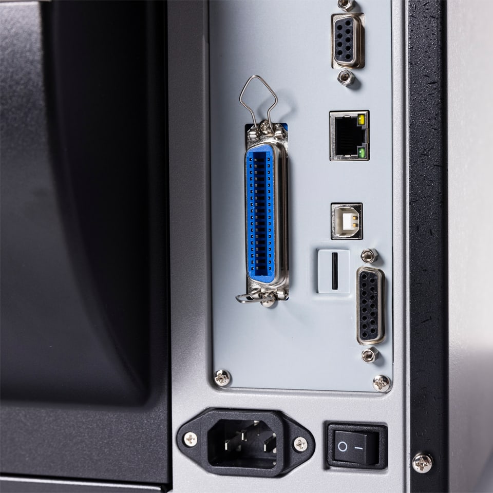 Złącza z tyłu — port równoległy, Ethernet, USB, USB Host i porty szeregowe