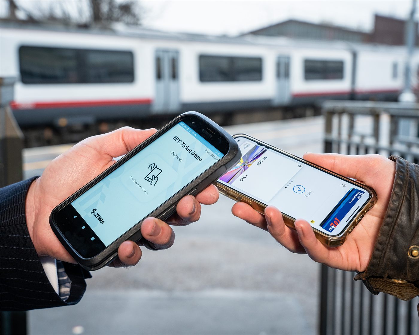 Płatności i bilety zbliżeniowe — NFC, Apple VAS, Google SmartTap