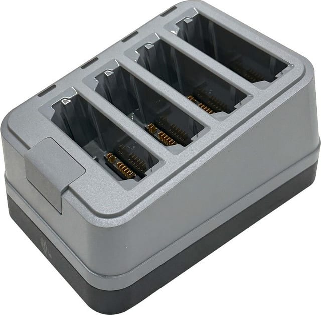 Ładowarka 4-slot baterii