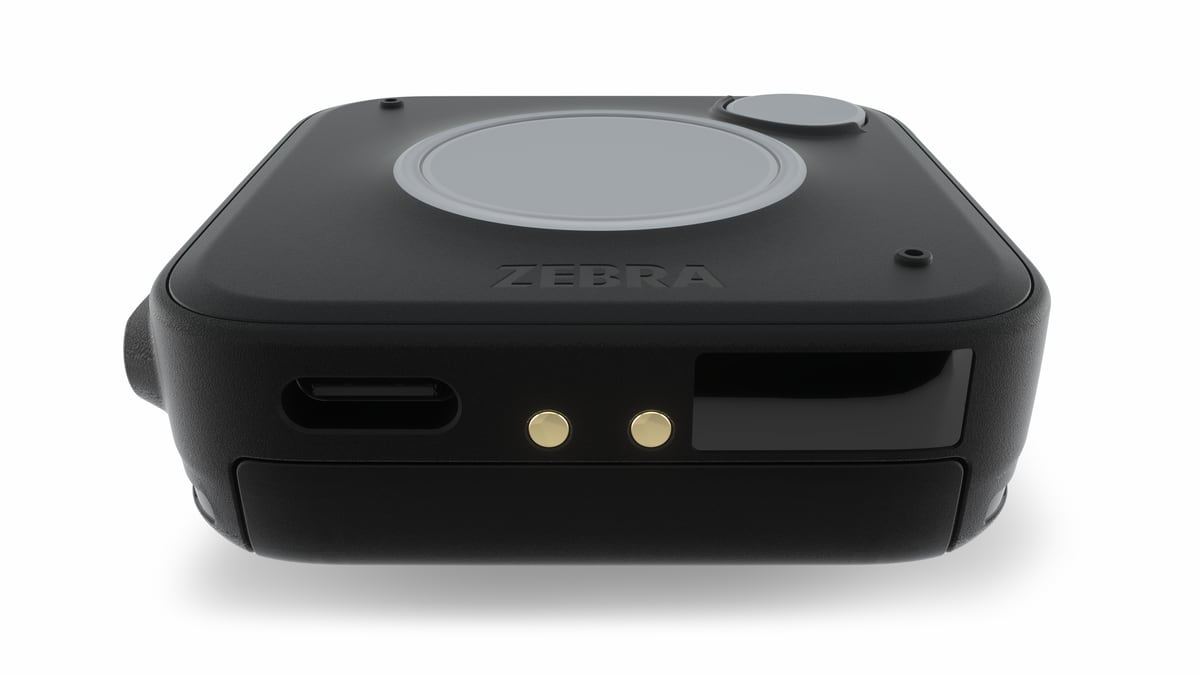 Spód — jack 3,5 mm i USB-C (wersja WS101)